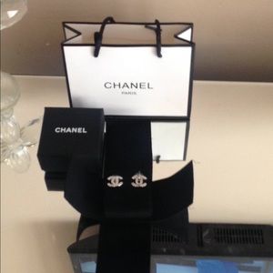 Chanel vintage silver earrings , box, bag